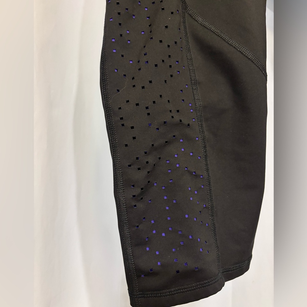 C9 by Champion DuoDry Black Purple Capri Leggings - Picture 2 of 5
